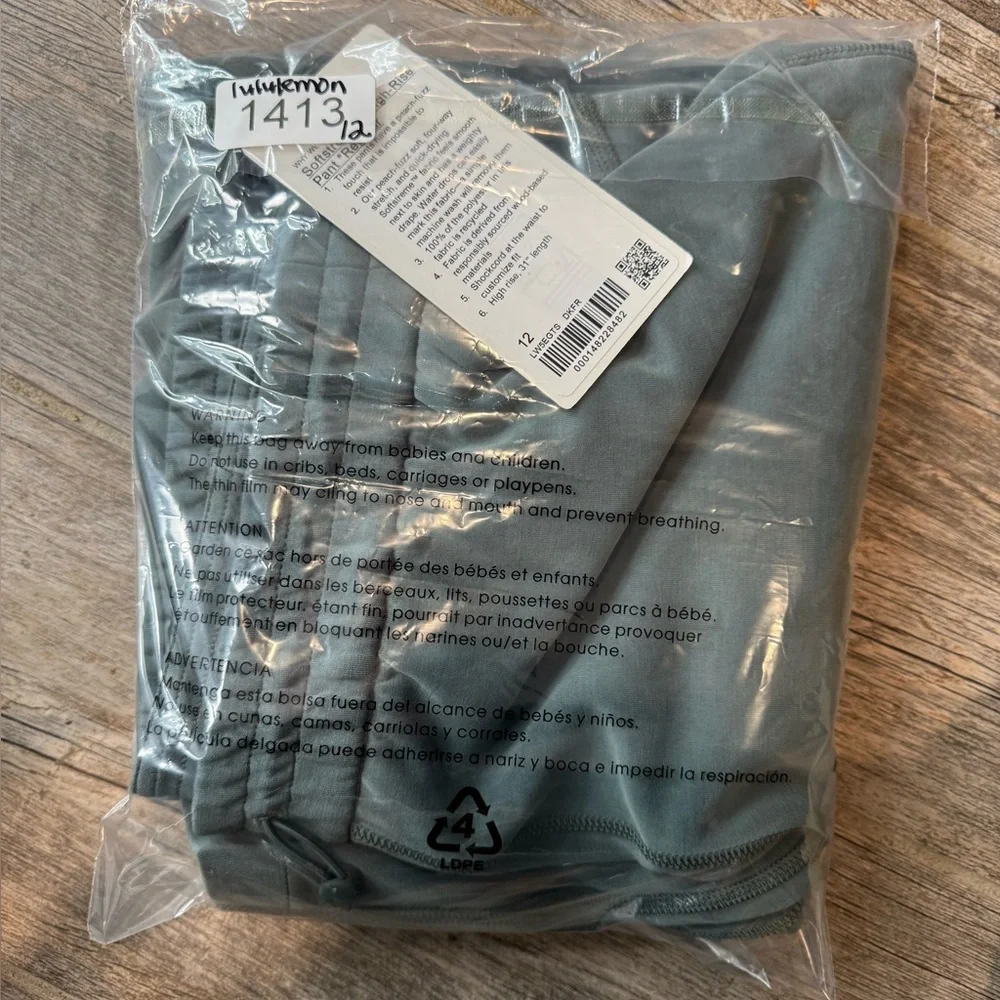 NWT Lululemon Softstreme High-Rise Pant‎ *Full Length Dark Forest Size 14